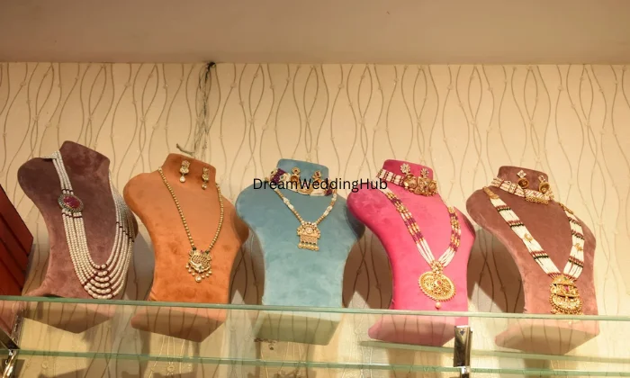 Amrapali Jewellers Ratna Showroom